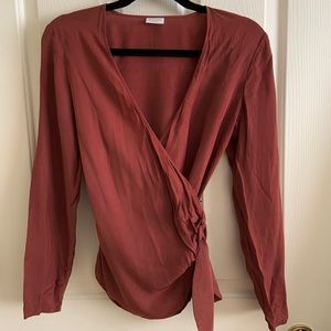 Aritzia Babaton Wren Blouse